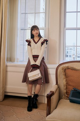 레드벨벳(Red Velvet) 조이(JOY) 뉴욕 패션위크 마이클 코어스 2020 FALL 컬렉션 사진 고화질