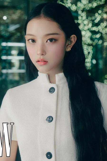 뉴진스 해린 - Dior for W Korea November 2023 Issue