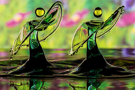 액체 조각가 Ronny Tertnes의 물방울 사진