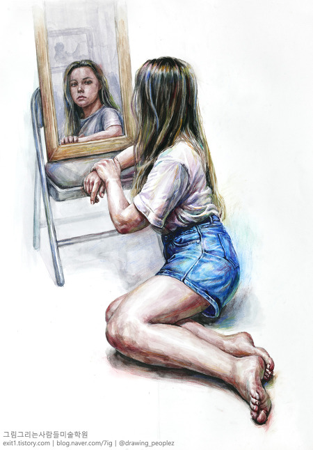 [인물·인체색채소묘 / 학생작]  베이지색 반팔티, 청치마를 입고 거울을 보는 여성
