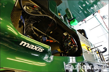 2010 코리아 그랑프리 두번째, F1 머신의 엔진 소리를 듣다