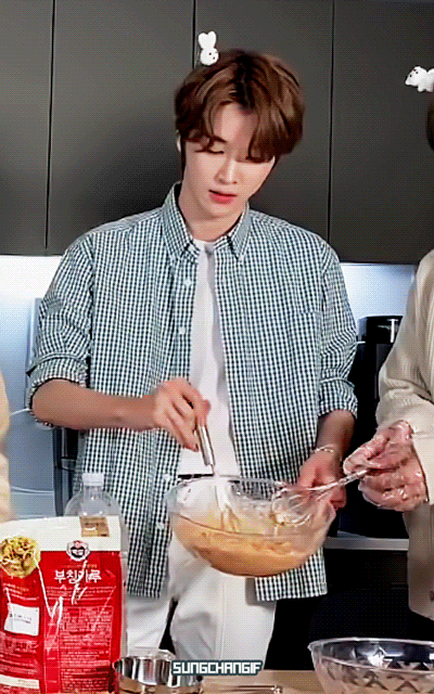 문식당 OPEN했타로💚 오늘의 진수성찬 : 비 오는 날 런전 🍴