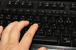 키보드 입력 느리게 될 때 필터키 해제 하기