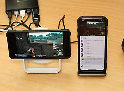 클레버 타키온 고속무선충전기 CTW-03 게임하면서 발열제어