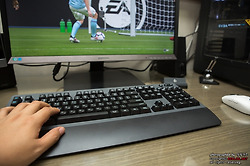피파온라인4 게이밍 키보드 추천! 로지텍 G613