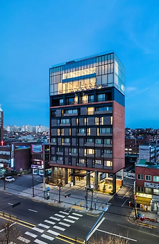 벽은 캔버스요, 관객은 동네 주민.. 상도동 동네호텔 핸드픽트호텔 그리고 파우와우