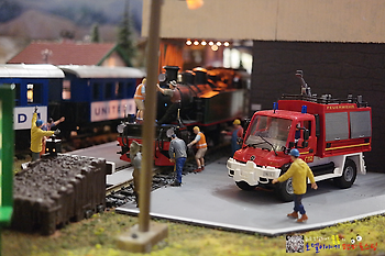 밀레니엄서울힐튼 호텔 크리스마스 열차 - 아이들이 더 좋아하는 연말 호텔 구경거리