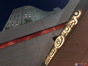 힐튼도쿄, 친절한 시마다상 Hilton Tokyo