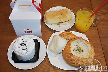 [길동 맛집]할리스커피 감사선물추천 메뉴! 얼그레이 쉬폰 라운드 케이크