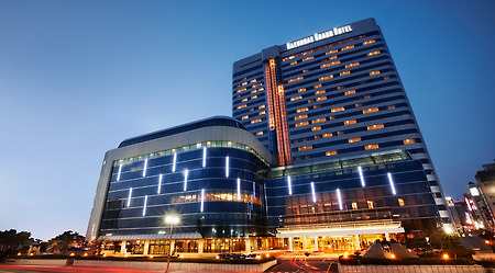 해운대 그랜드호텔 + 뷔페 레스토랑 그랜드테이블/Haeundae Grand Hotel
